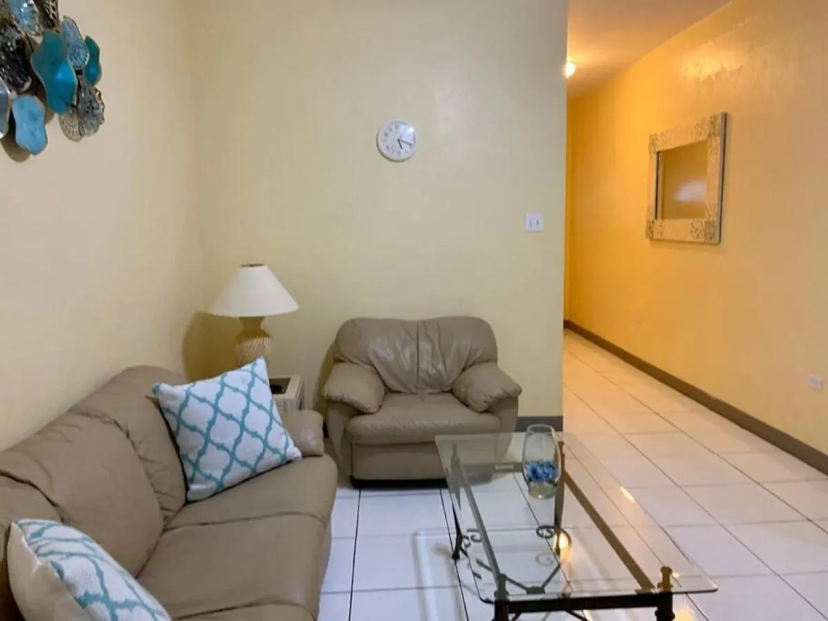 Apartman Suite 2, Blue Pavilion - Steps To Beach - Car, Value, Service West Bay